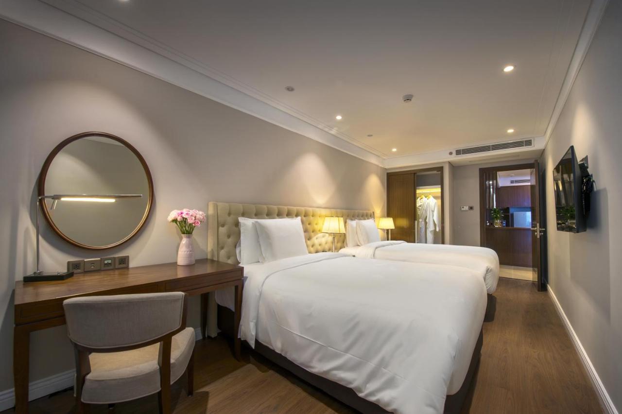 Luxury Apartment - Rooftop Swimming Pool - Beach Front - Hinata Apartment ดานัง ภายนอก รูปภาพ