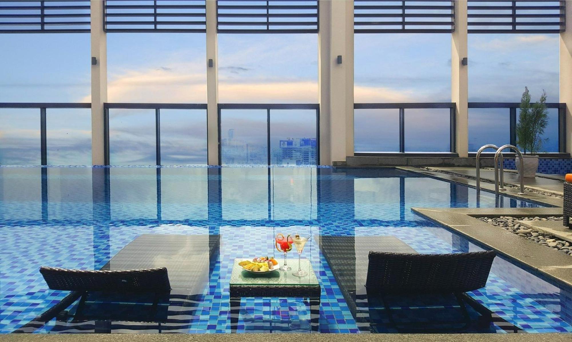 Luxury Apartment - Rooftop Swimming Pool - Beach Front - Hinata Apartment ดานัง ภายนอก รูปภาพ